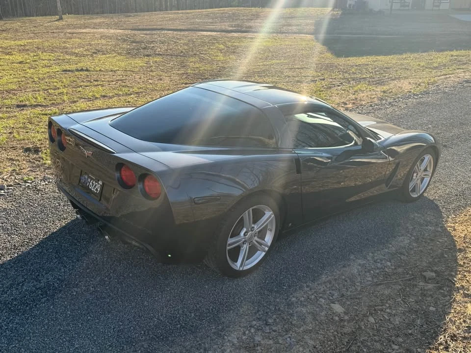 2009 Chevrolet Corvette C6 - Image 2 of 8