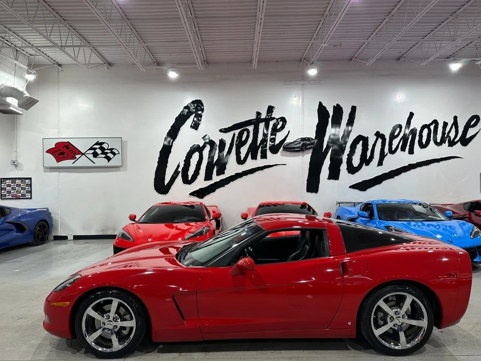 2009 Chevrolet Corvette C6 - Image 2 of 11