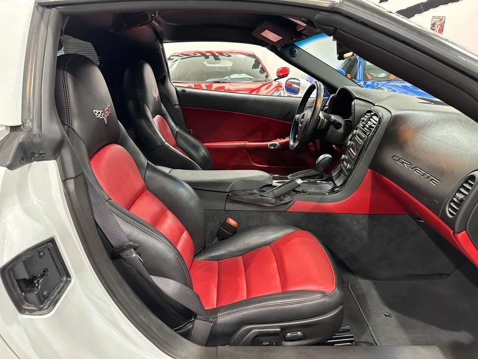 2009 Chevrolet Corvette C6 - Image 19 of 21