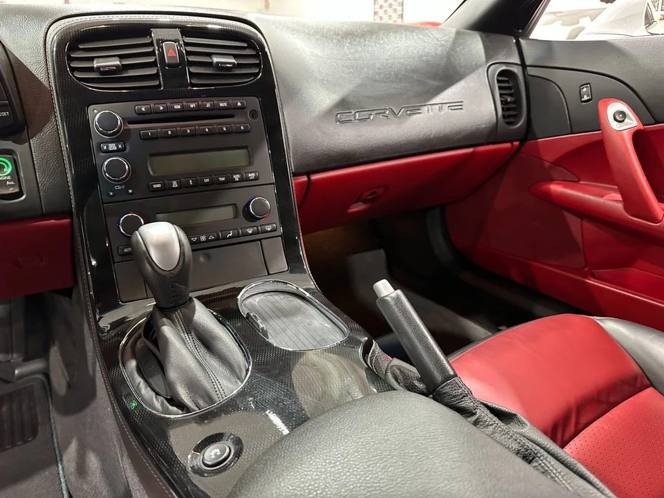 2009 Chevrolet - Image 17 of 21