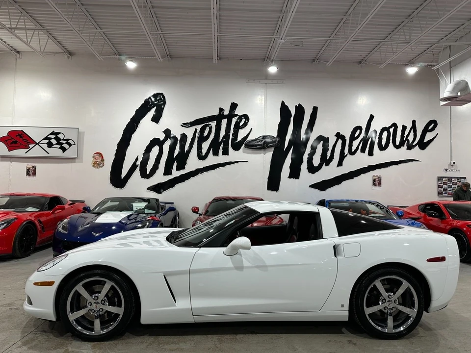 2009 Chevrolet Corvette C6 - Image 2 of 12