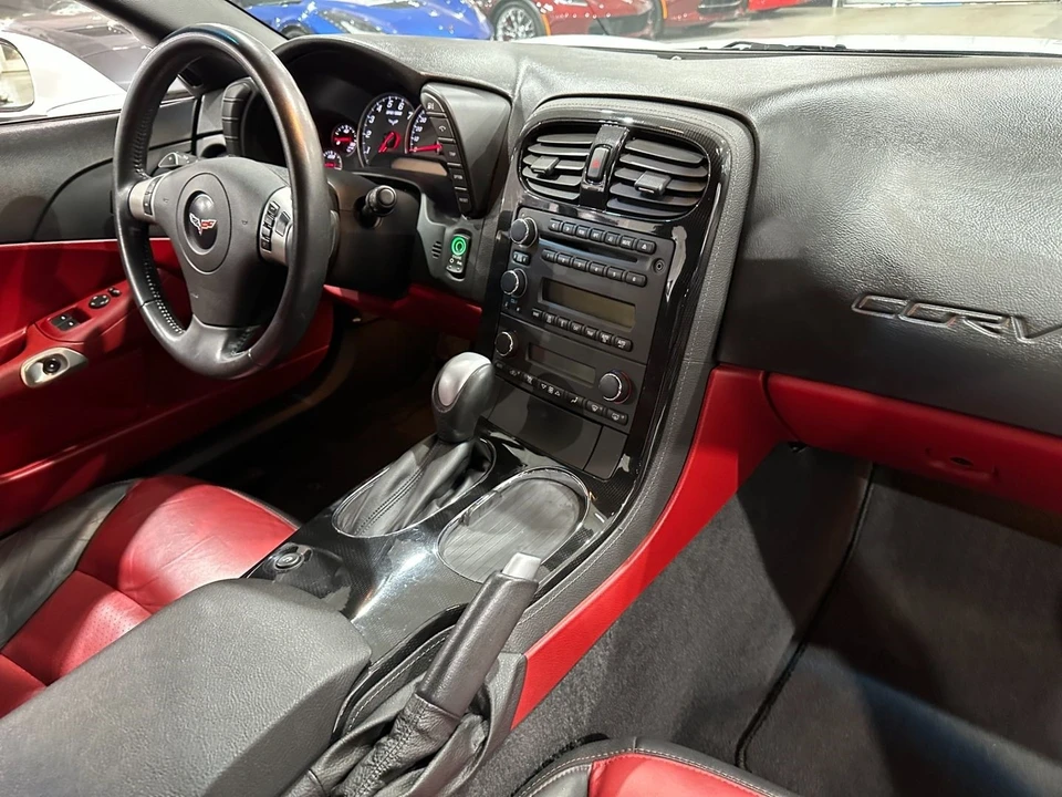 2009 Chevrolet Corvette C6 - Image 15 of 21