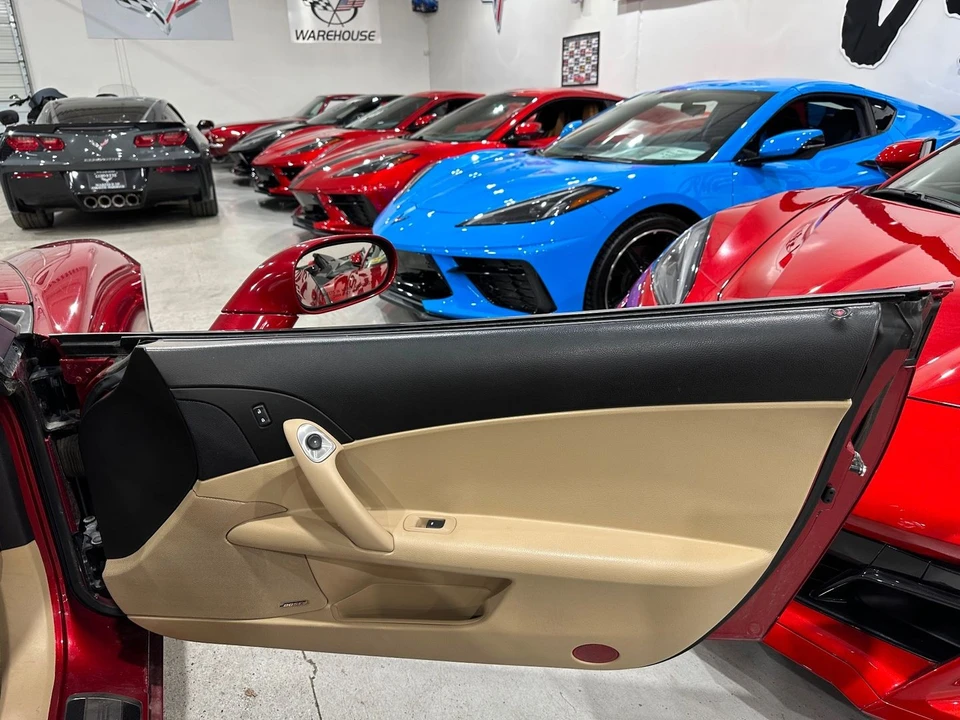 2009 Chevrolet Corvette C6 - Image 17 of 21