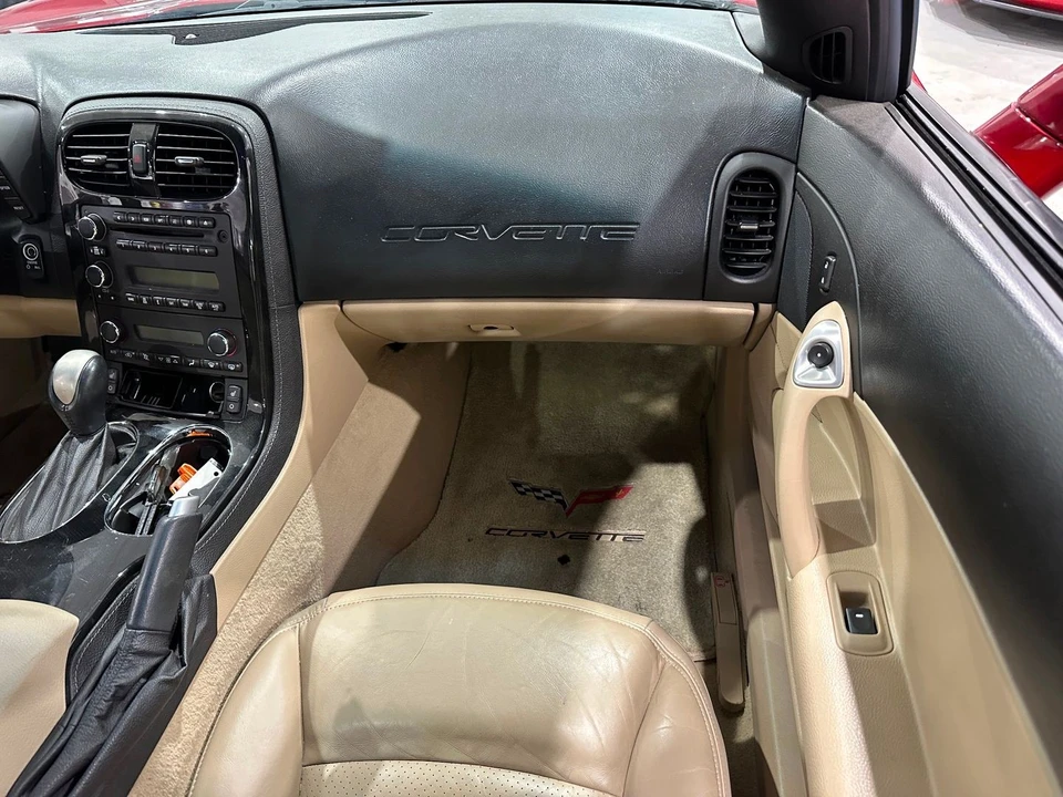 2009 Chevrolet Corvette C6 - Image 13 of 21