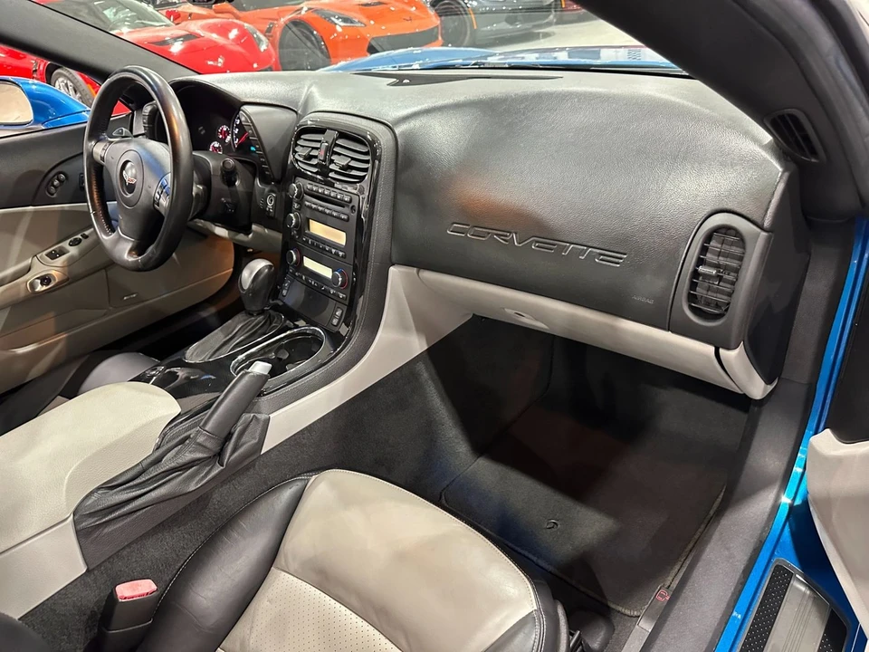 2009 Chevrolet Corvette C6 - Image 12 of 21