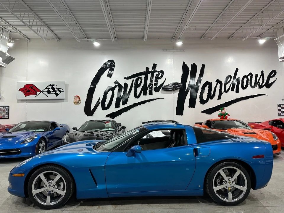 2009 Chevrolet Corvette C6 - Image 2 of 11