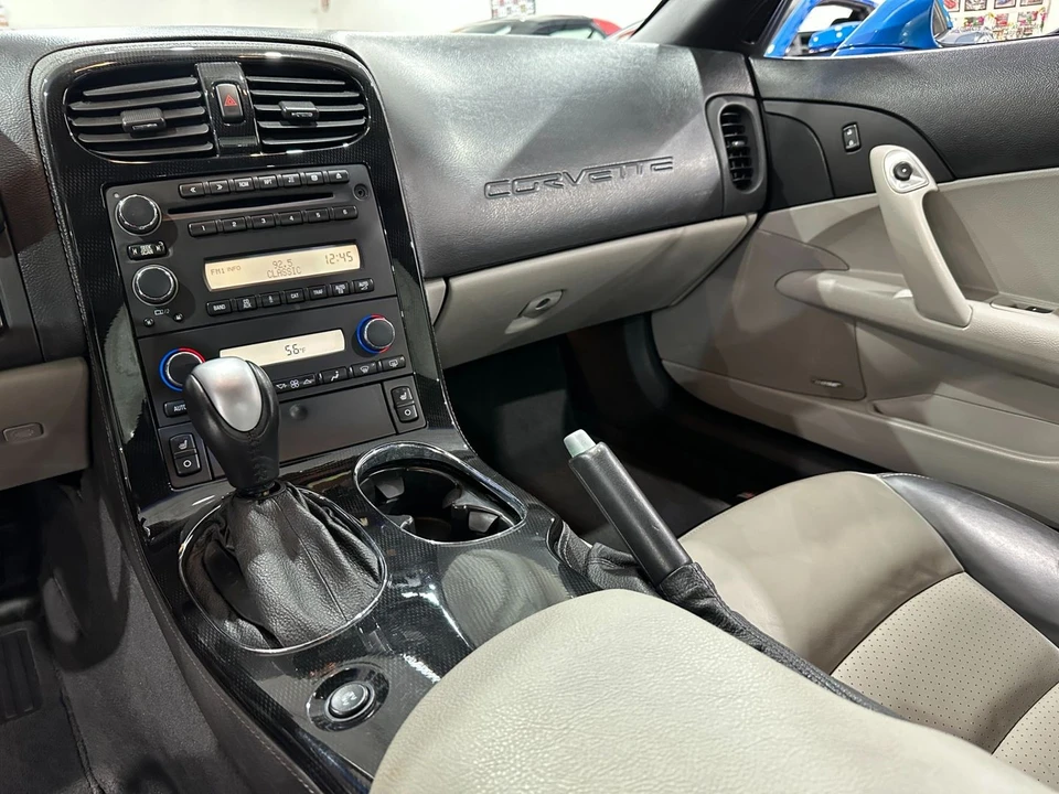 2009 Chevrolet Corvette C6 - Image 16 of 21