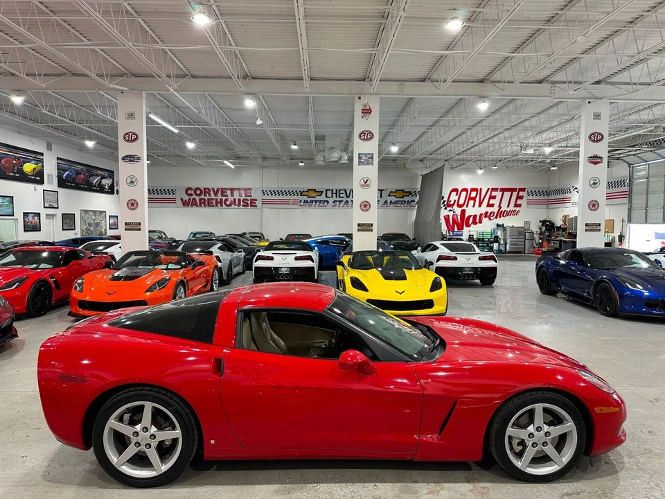 2009 Chevrolet Corvette C6 - Image 8 of 11