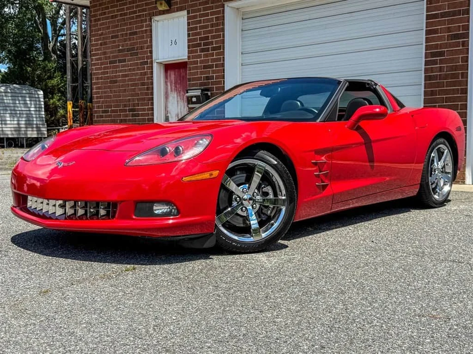 2009 Chevrolet Corvette C6 - Image 6 of 31