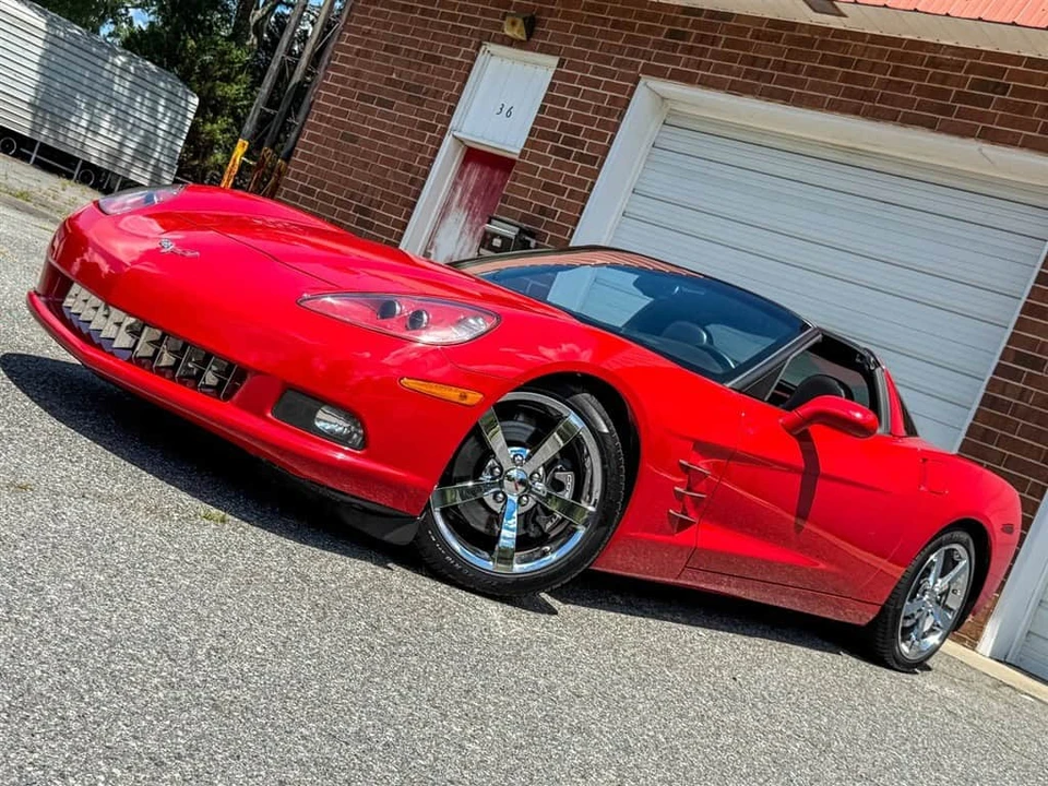 2009 Chevrolet Corvette C6 - Image 8 of 31