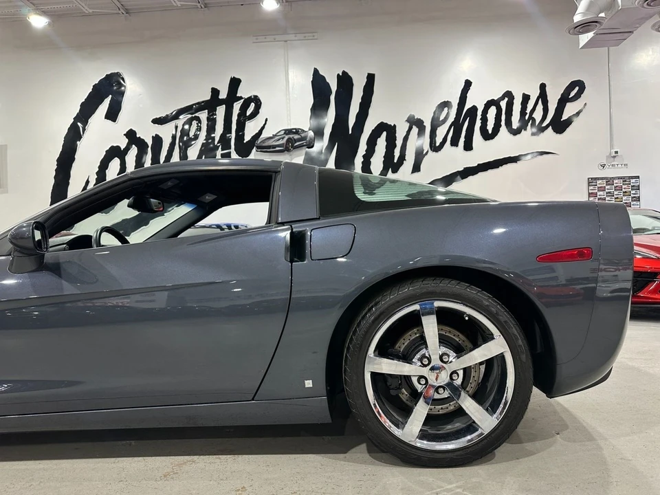 2009 Chevrolet Corvette C6 - Image 8 of 21