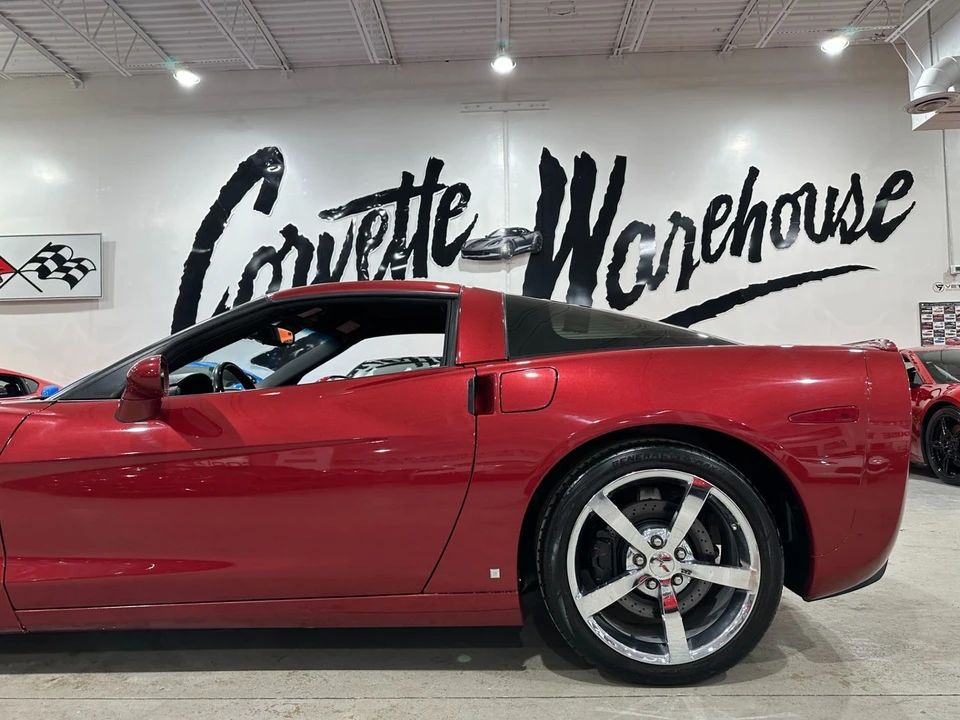2009 Chevrolet Corvette C6 - Image 8 of 21