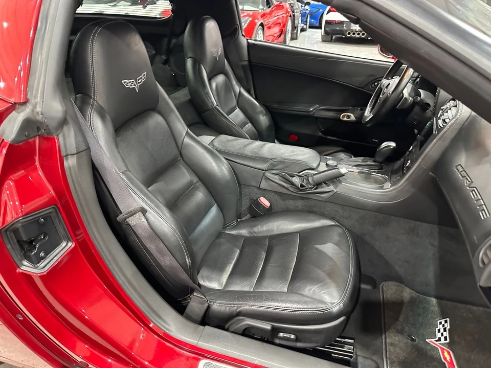 2009 Chevrolet Corvette C6 - Image 14 of 21