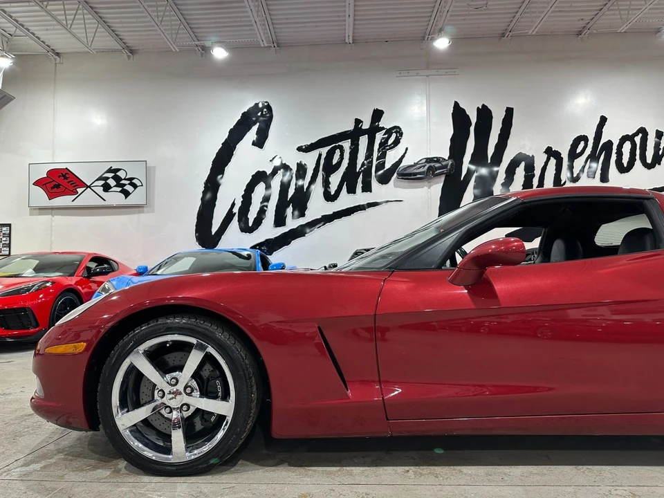 2009 Chevrolet Corvette C6 - Image 7 of 21
