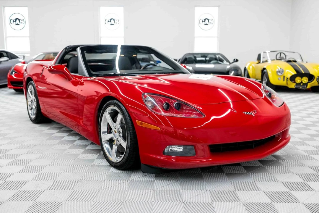 2009 Chevrolet Corvette C6 - Image 5 of 31