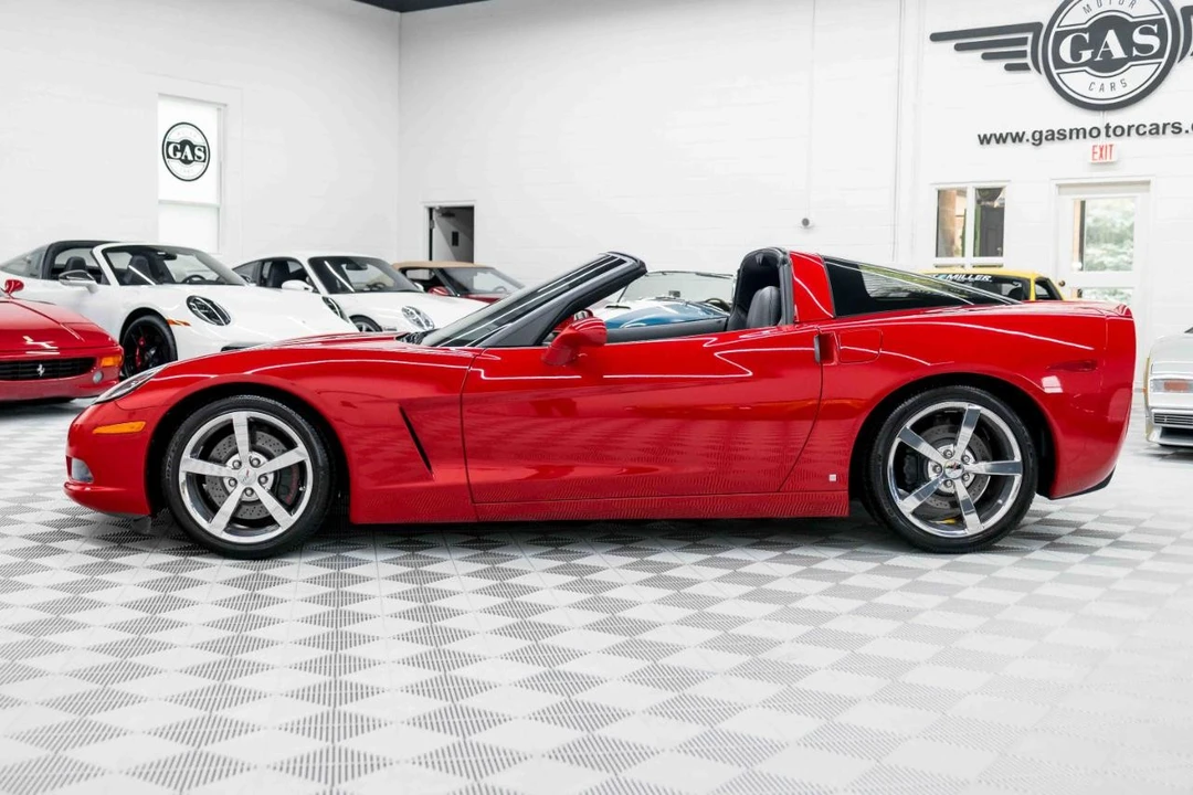 2009 Chevrolet Corvette C6 - Image 10 of 31