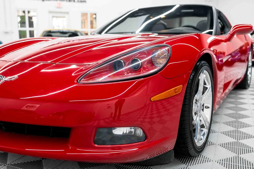 2009 Chevrolet Corvette C6 - Image 16 of 31