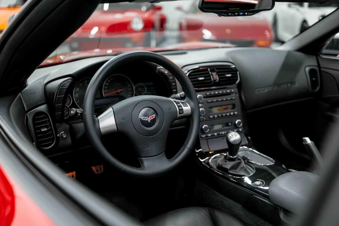 2009 Chevrolet Corvette C6 - Image 2 of 31