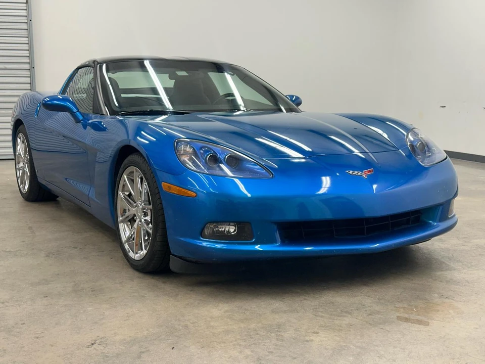 2009 Chevrolet Corvette C6 - Image 2 of 25