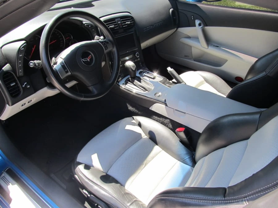 2009 Chevrolet Corvette C6 - Image 3 of 7