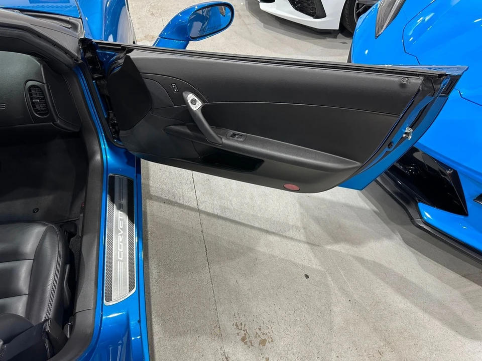 2009 Chevrolet Corvette C6 - Image 15 of 21