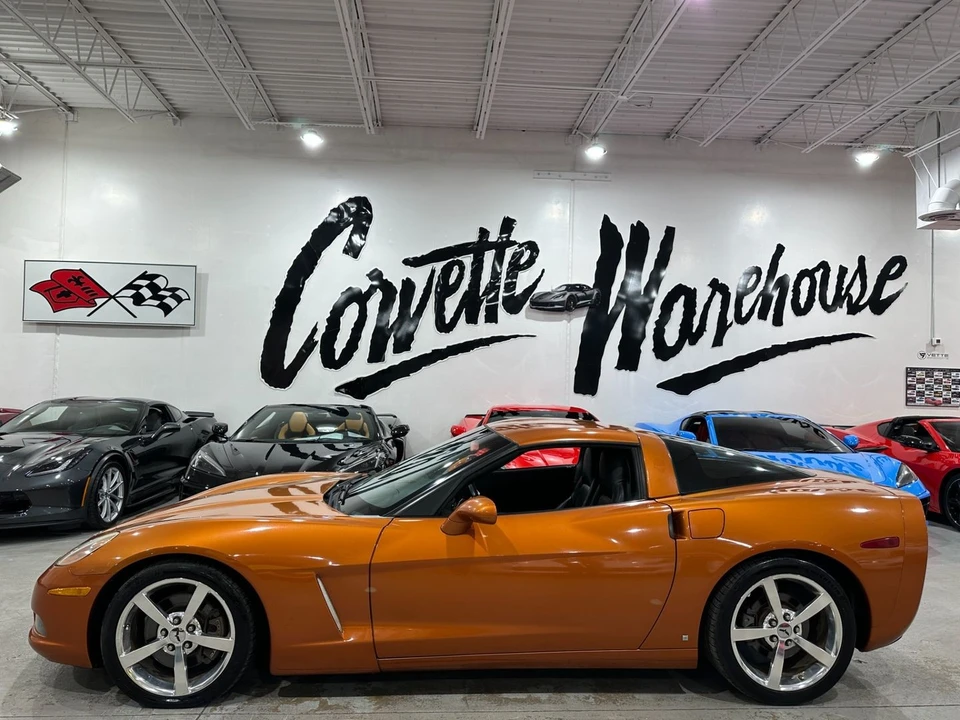 2009 Chevrolet Corvette C6 - Image 2 of 11