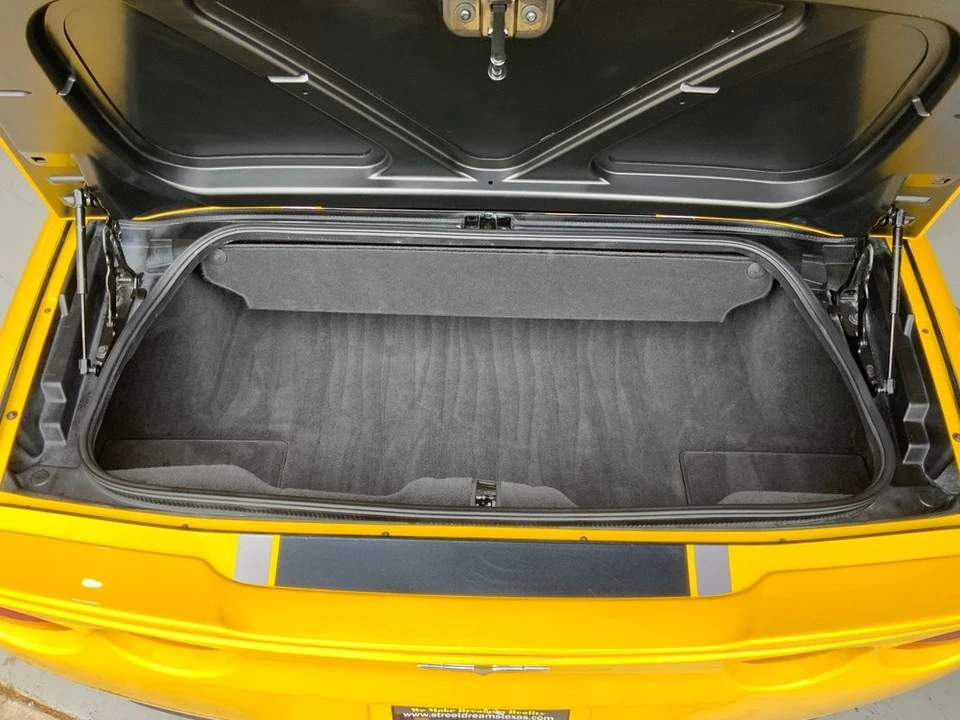2009 Chevrolet Corvette C6 - Image 4 of 12