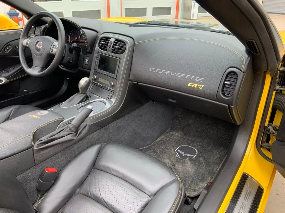 2009 Chevrolet Corvette C6 - Image 23 of 31