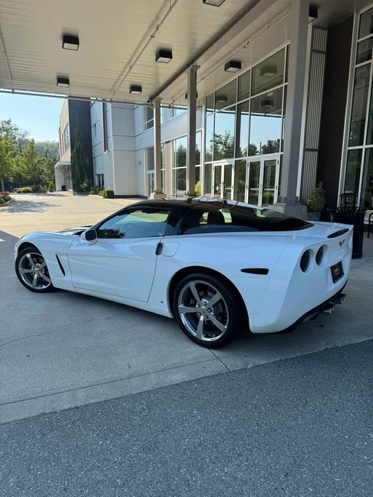 2009 Chevrolet Corvette C6 - Image 3 of 15