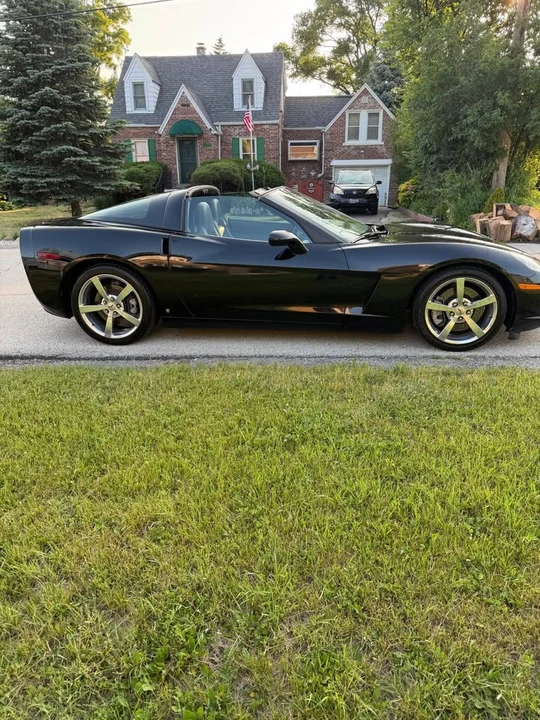 2009 Chevrolet Corvette C6 - Image 2 of 13