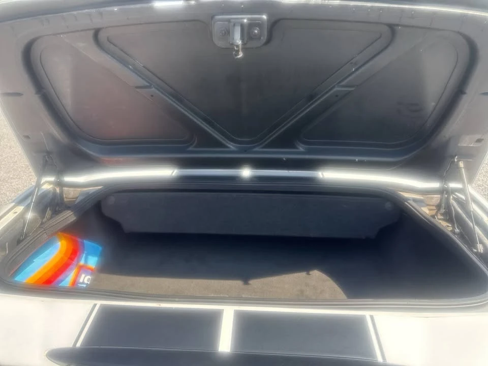 2009 Chevrolet Corvette C6 - Image 12 of 20