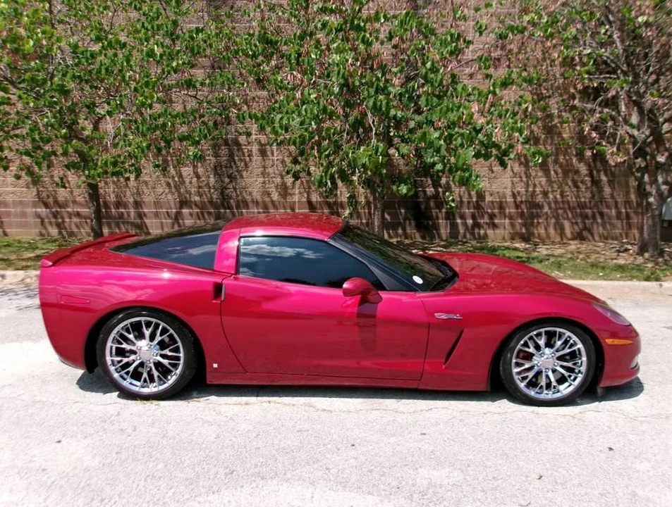 2009 Chevrolet Corvette C6 - Image 6 of 17