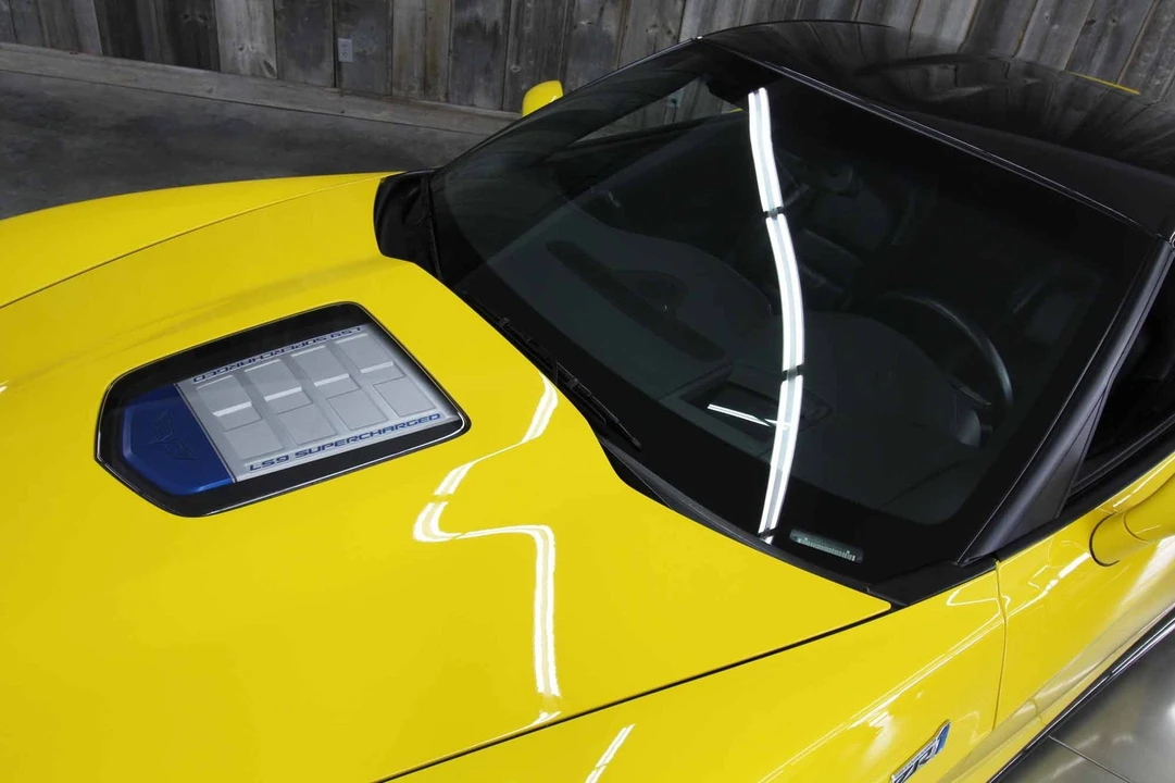 2009 Chevrolet Corvette C6 - Image 12 of 31