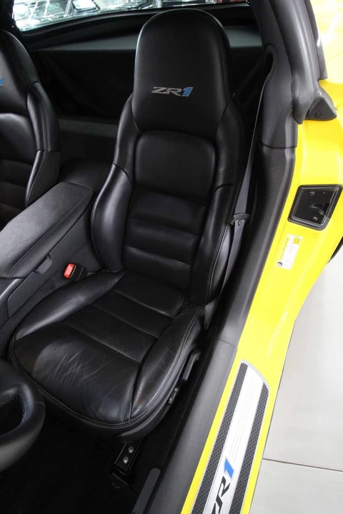 2009 Chevrolet Corvette C6 - Image 28 of 31