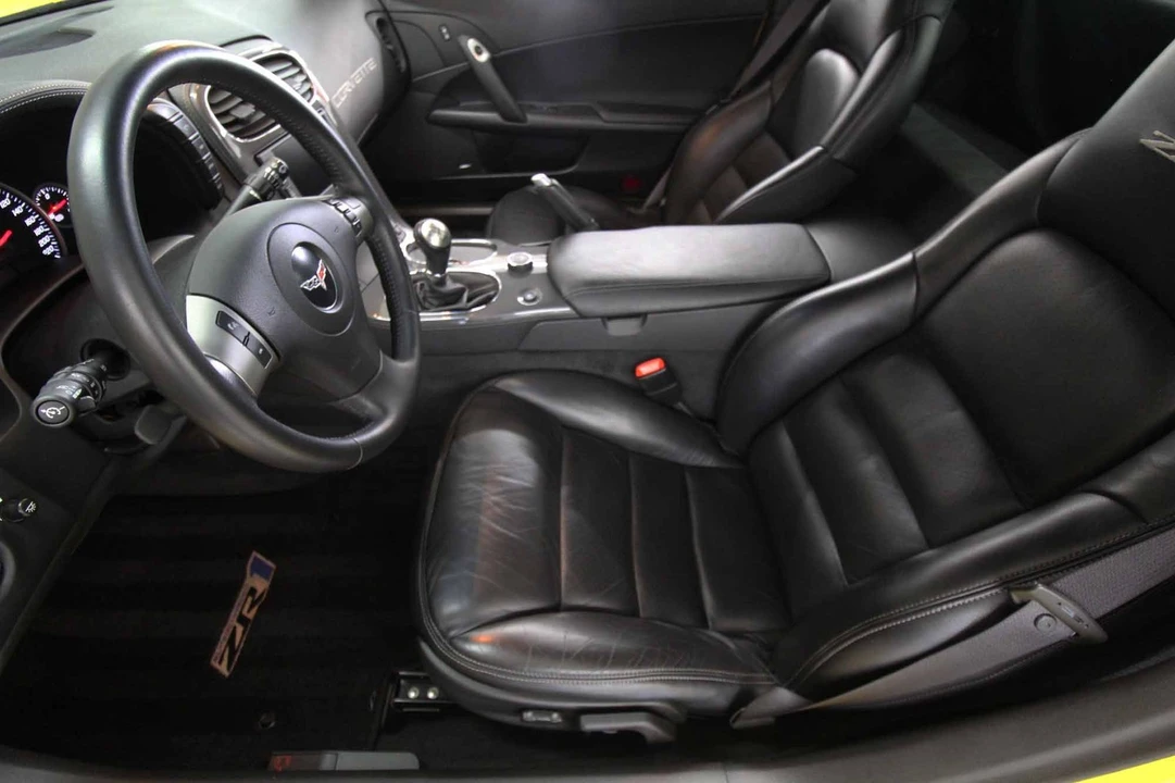 2009 Chevrolet Corvette C6 - Image 25 of 31