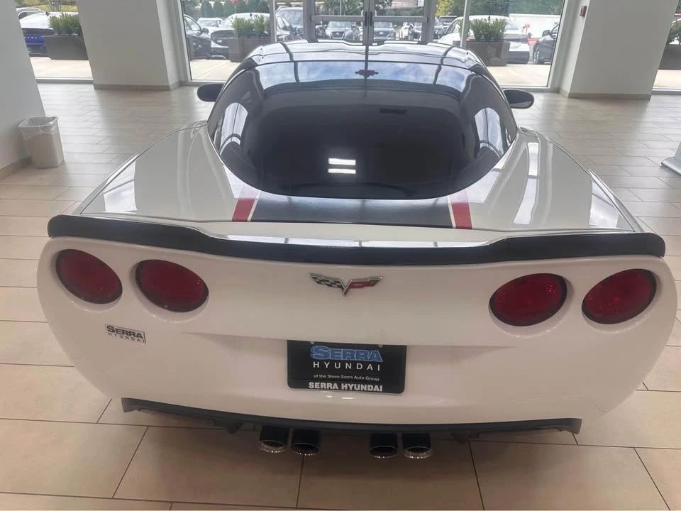 2009 Chevrolet Corvette C6 - Image 7 of 16