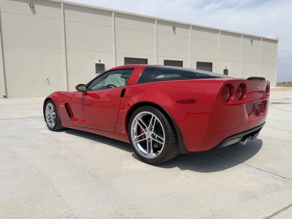 2009 Chevrolet Corvette C6 Z06 - Image 5 of 13