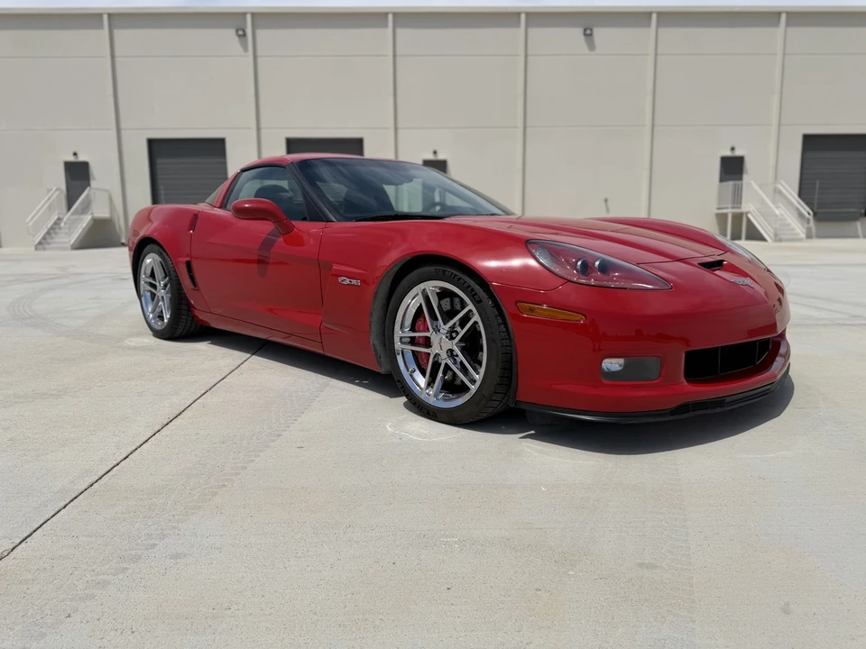 2009 Chevrolet Corvette C6 Z06 - Image 2 of 13