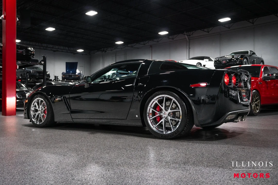 2009 Chevrolet - Image 3 of 31