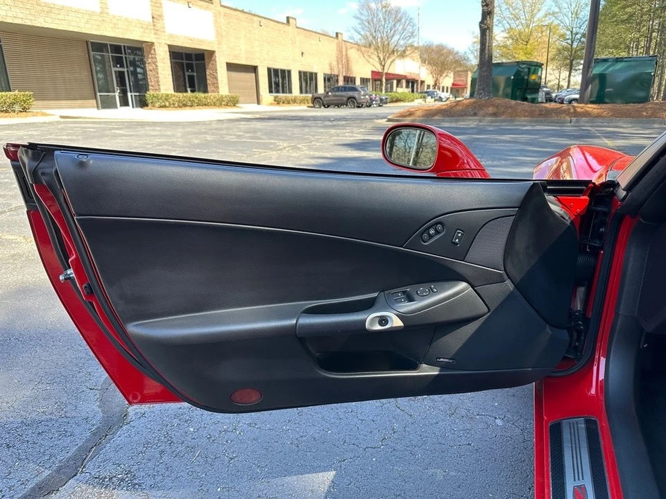 2009 Chevrolet Corvette C6 Z06 - Image 16 of 21