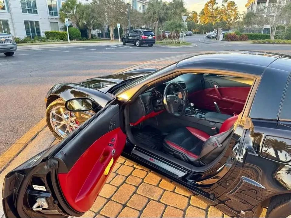 2009 Chevrolet Corvette C6 Z06 - Image 6 of 15