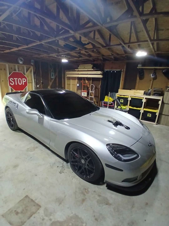 2009 Chevrolet Corvette C6 - Image 15 of 17