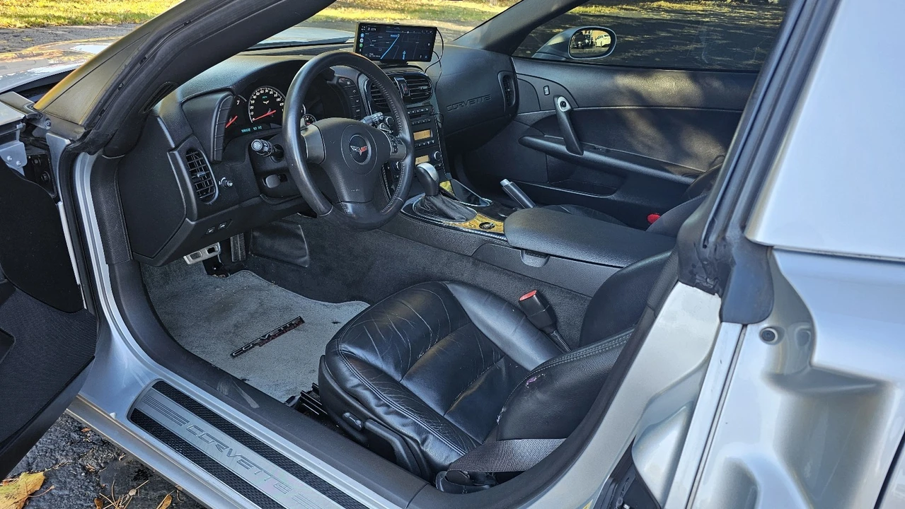 2009 Chevrolet Corvette C6 - Image 19 of 21