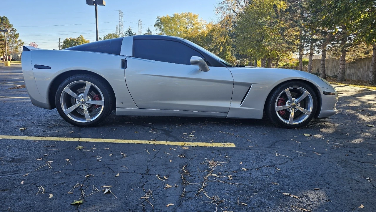 2009 Chevrolet Corvette C6 - Image 6 of 21