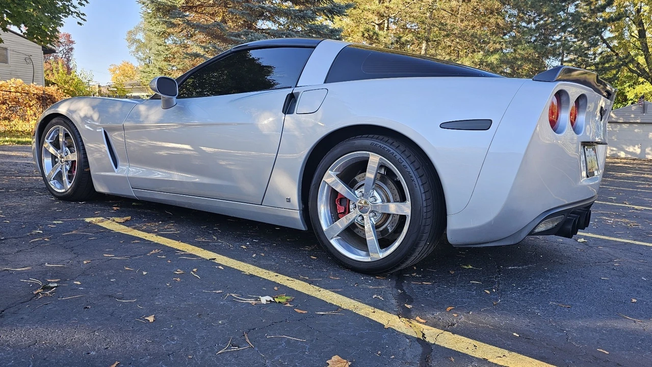 2009 Chevrolet Corvette C6 - Image 3 of 21
