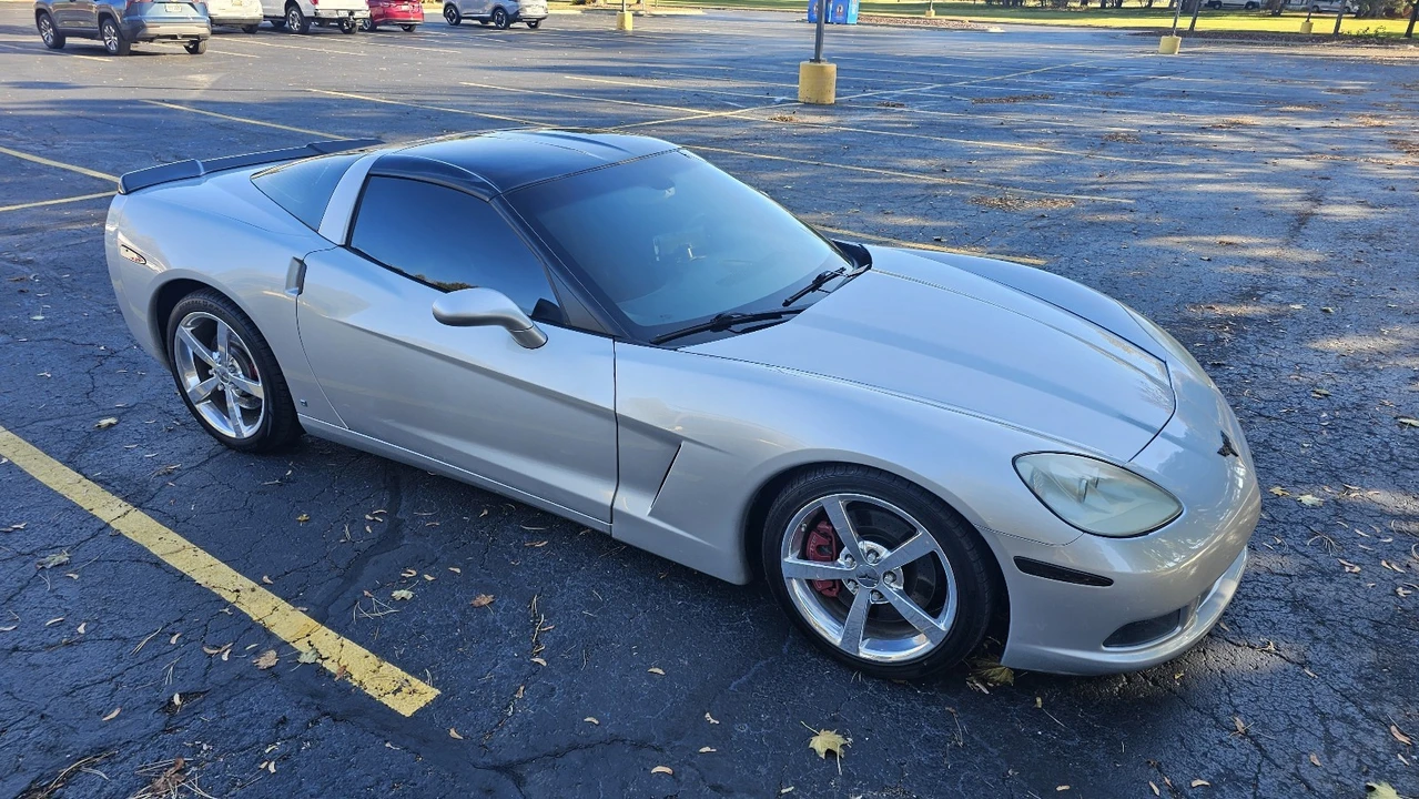 2009 Chevrolet Corvette C6 - Image 11 of 21