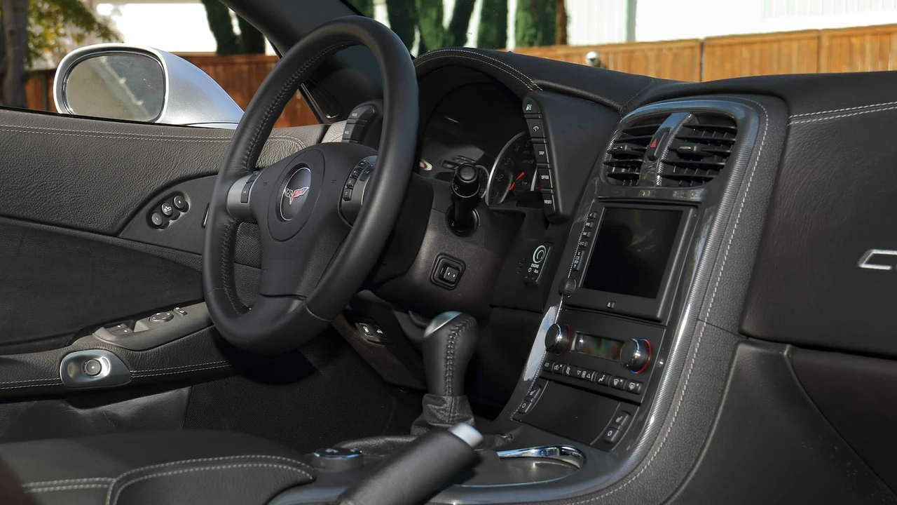 2009 Chevrolet Corvette C6 ZR1 - Image 11 of 21