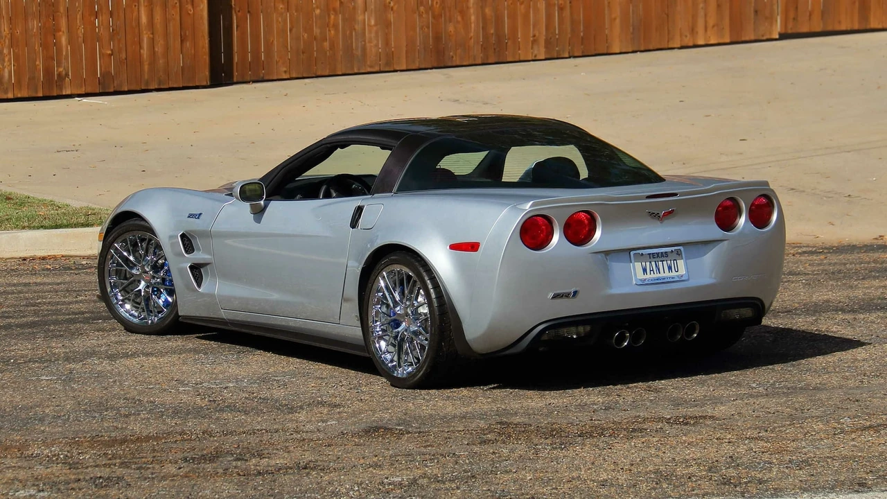 2009 Chevrolet Corvette C6 ZR1 - Image 13 of 21