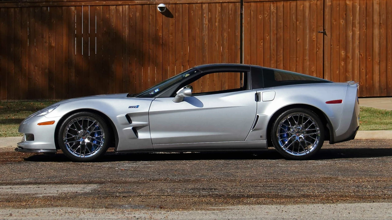 2009 Chevrolet Corvette C6 ZR1 - Image 2 of 21