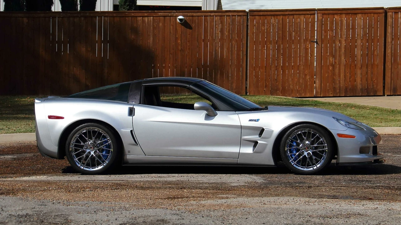 2009 Chevrolet Corvette C6 ZR1 - Image 8 of 21